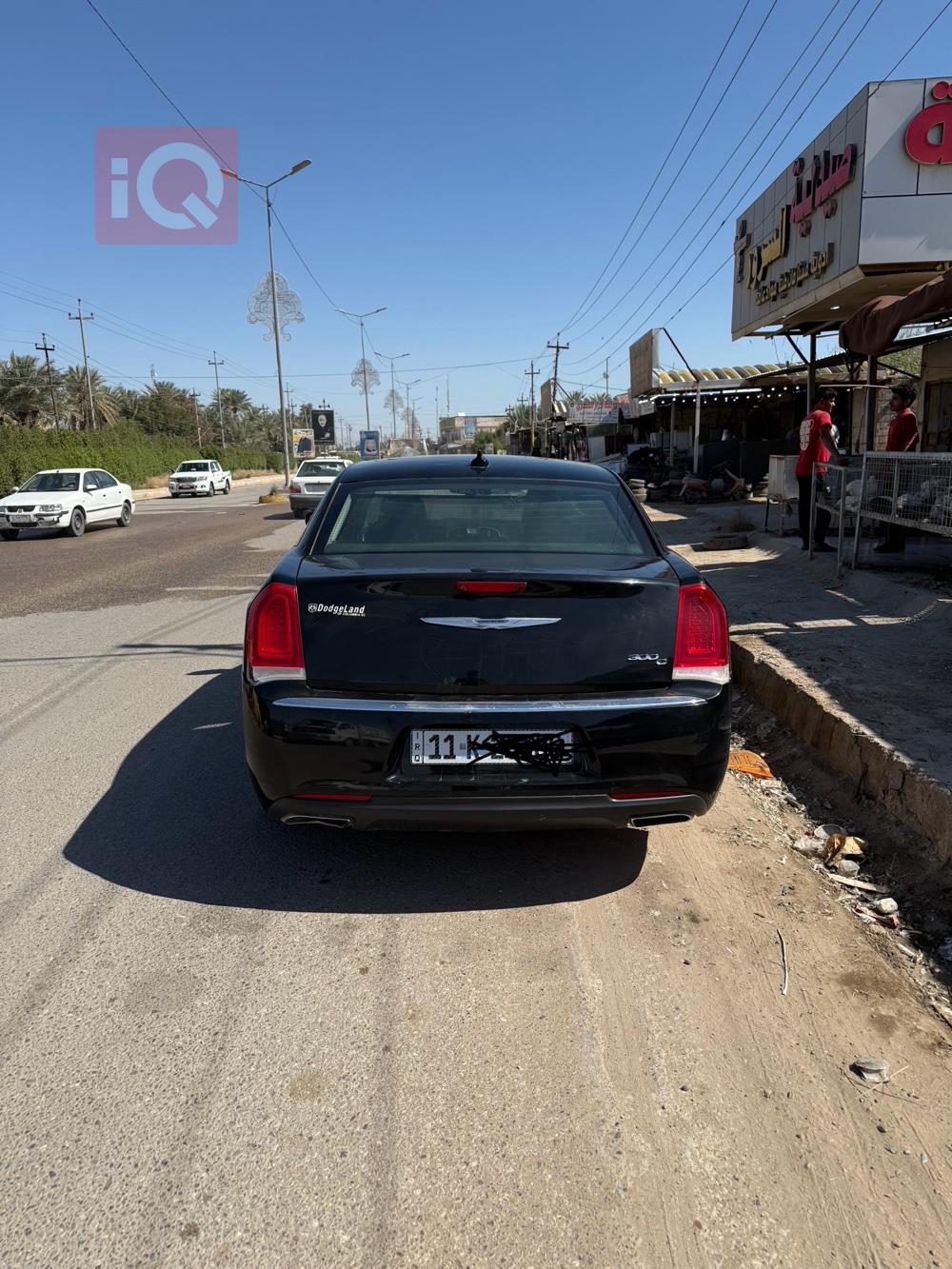 كرايسلر 300